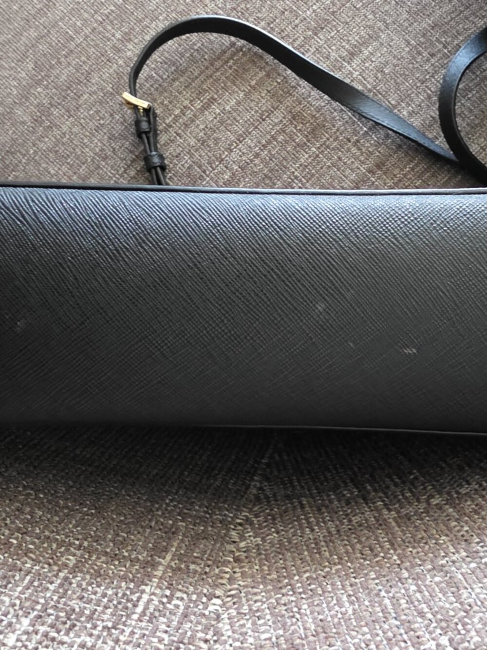 Michael Kors Leather Crossbody- Black Leather- OBO! - Picture 12 of 15